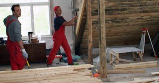 Демонтаж деревянных перекрытий - Качественные услуги в Холмске от Сварной-Хлм от 728 руб.