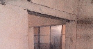 Демонтаж проема в кирпичной стене в Холмске | Цена от 1559 рублей