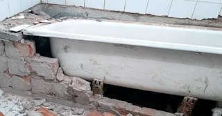 Демонтаж ванной комнаты в Холмске - стоимость работ от 832 руб. | Сварной-Хлм