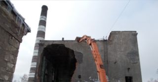 Промышленный демонтаж зданий Холмск, цена от 2961 руб.